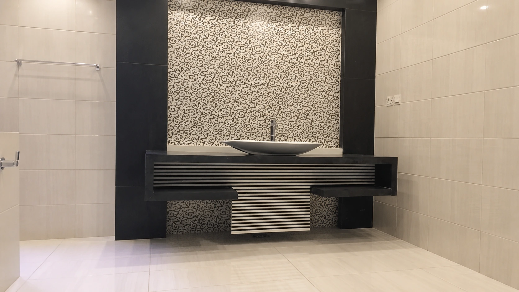 Hoorain completed project