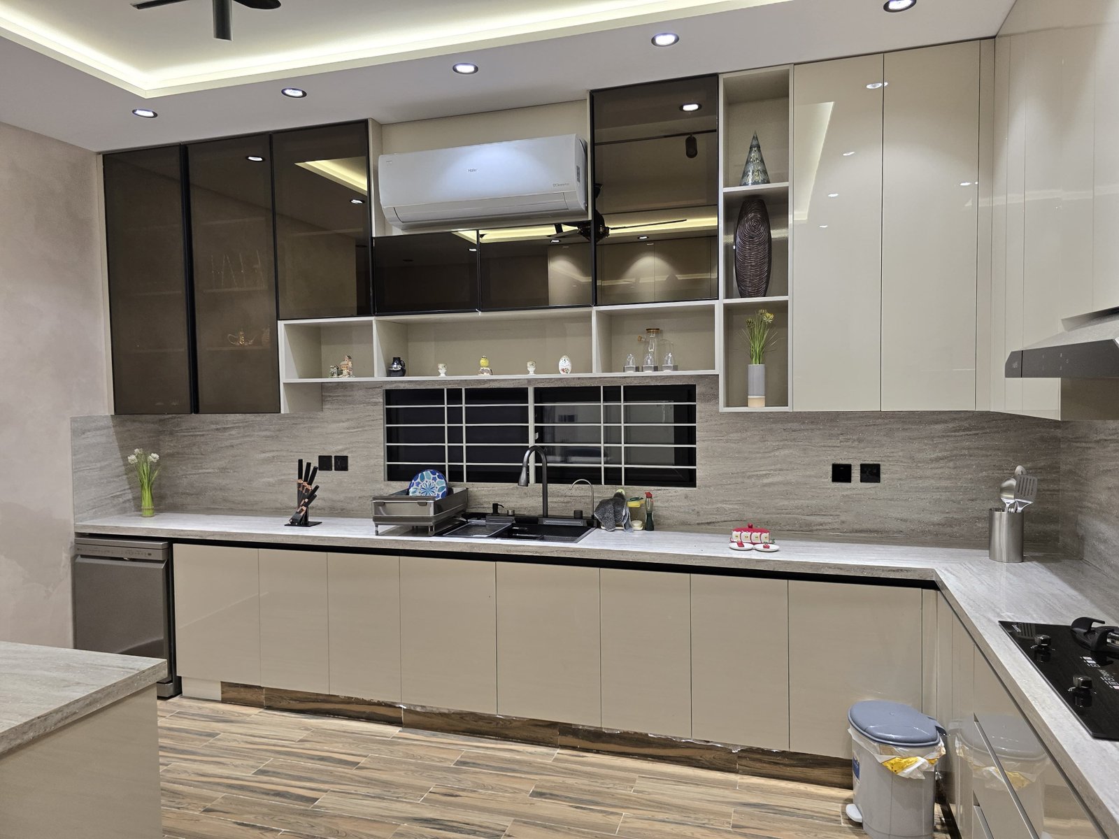 Custom kitchen countertop installation